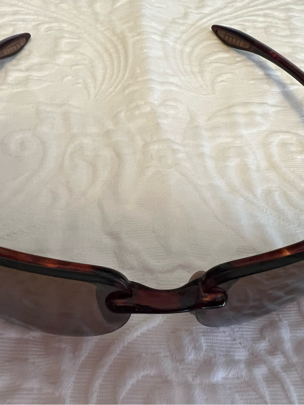 Maui Jim Black Sunglasses Case with Gold Logo small frame